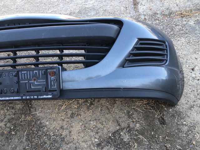 bontott PEUGEOT 207 Első Lökhárító (Részeivel)