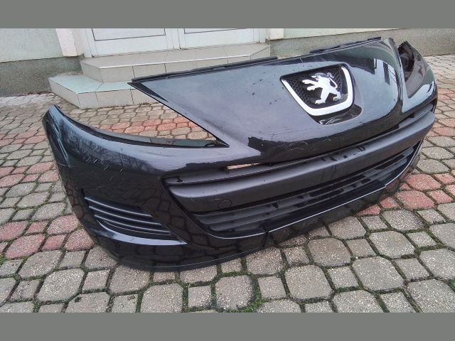 bontott PEUGEOT 207 Első Lökhárító (Részeivel)