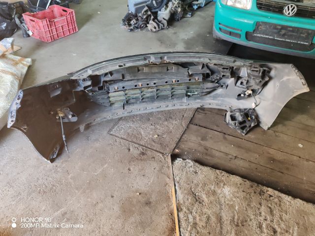 bontott PEUGEOT 207 Első Lökhárító (Részeivel)