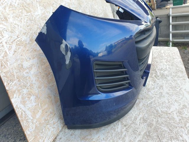 bontott PEUGEOT 207 Első Lökhárító (Részeivel)