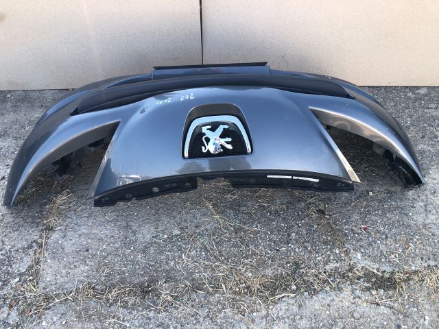 bontott PEUGEOT 207 Első Lökhárító (Részeivel)