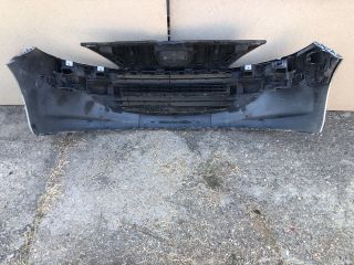 bontott PEUGEOT 207 Első Lökhárító (Részeivel)