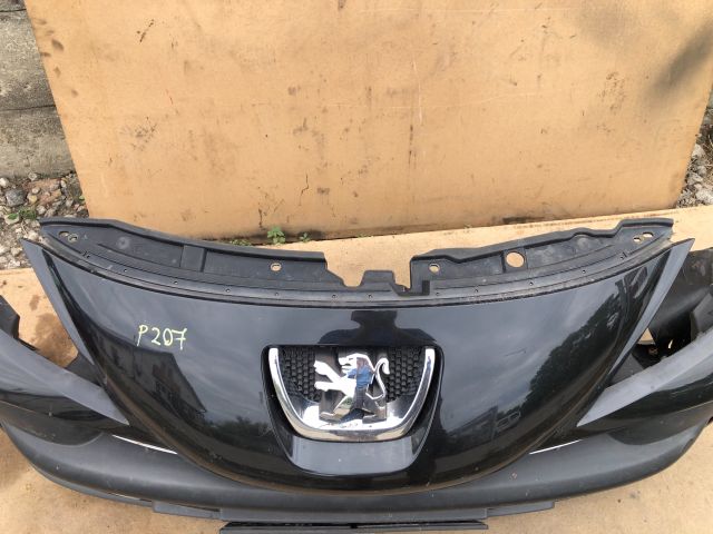 bontott PEUGEOT 207 Első Lökhárító (Részeivel)