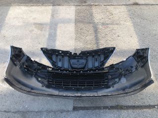bontott PEUGEOT 207 Első Lökhárító (Részeivel)