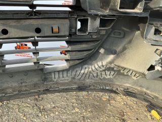 bontott PEUGEOT 207 Első Lökhárító (Részeivel)