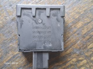 bontott PEUGEOT 207 Fényszórómagasság Állító Kapcsoló