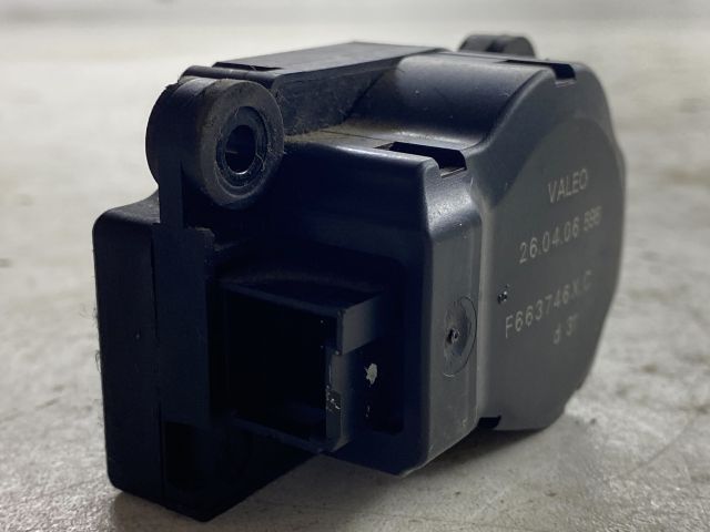 bontott PEUGEOT 207 Fűtés Állító Motor