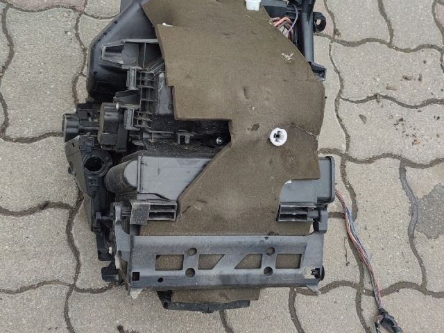 bontott PEUGEOT 207 Fűtés Box