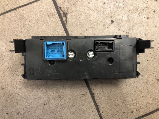 bontott PEUGEOT 207 Fűtéskapcsoló (digit klímás)