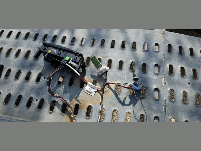 bontott PEUGEOT 207 Fűtéskapcsoló (manuális klímás)