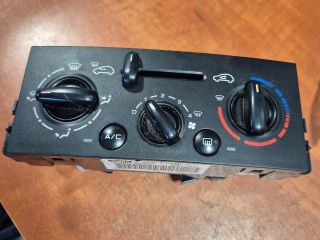 bontott PEUGEOT 207 Fűtéskapcsoló (manuális klímás)