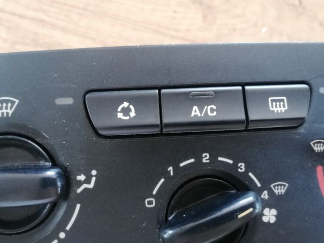 bontott PEUGEOT 207 Fűtéskapcsoló (manuális klímás)