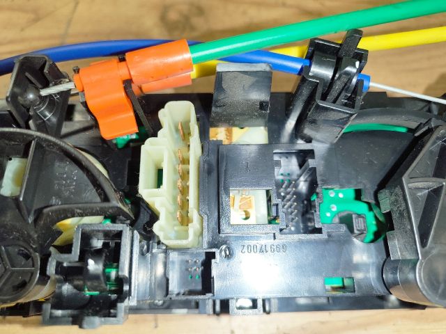 bontott PEUGEOT 207 Fűtéskapcsoló (manuális klímás)