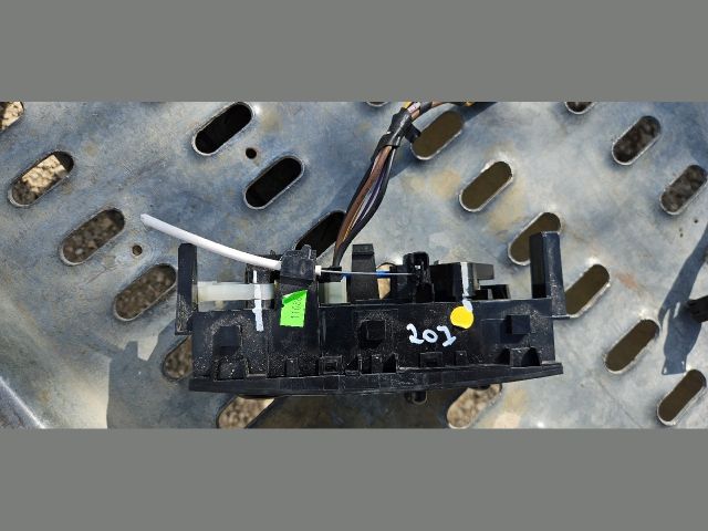 bontott PEUGEOT 207 Fűtéskapcsoló (manuális klímás)