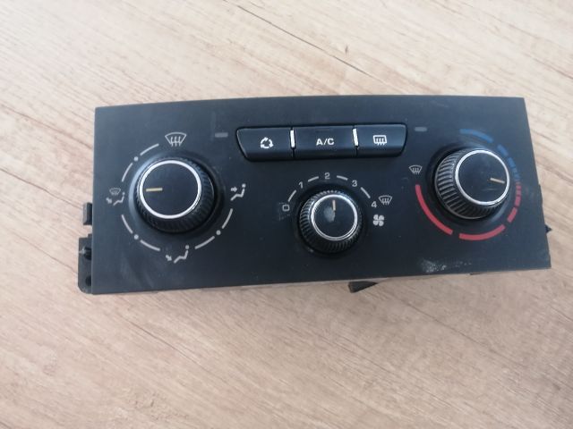 bontott PEUGEOT 207 Fűtéskapcsoló (manuális klímás)
