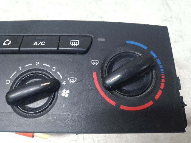 bontott PEUGEOT 207 Fűtéskapcsoló (manuális klímás)
