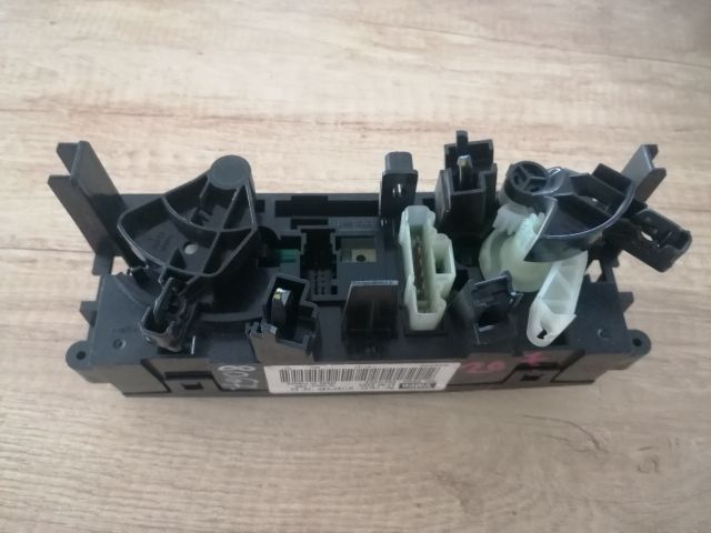 bontott PEUGEOT 207 Fűtéskapcsoló (manuális klímás)