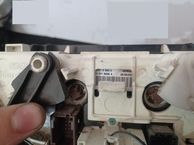 bontott PEUGEOT 207 Fűtéskapcsoló