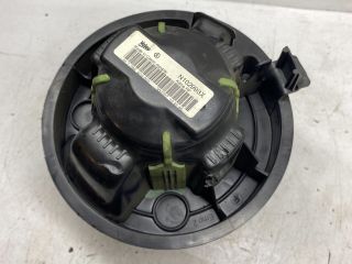 bontott PEUGEOT 207 Fűtőmotor (Klímás)