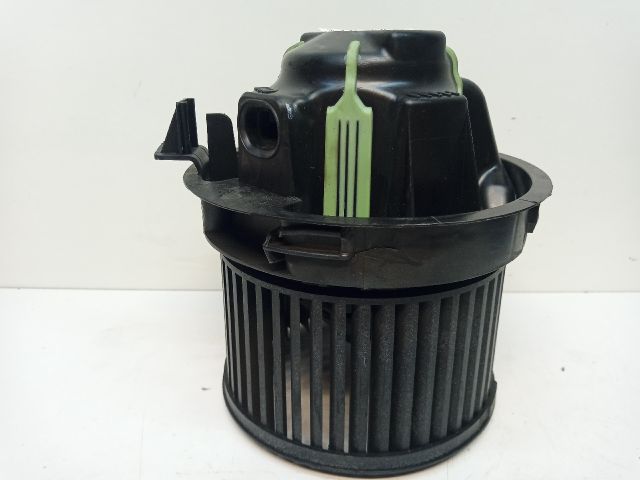 bontott PEUGEOT 207 Fűtőmotor (Klímás)