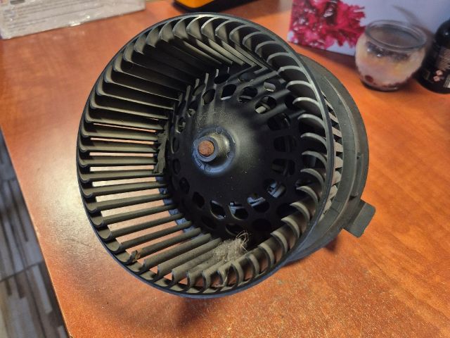 bontott PEUGEOT 207 Fűtőmotor (Klímás)