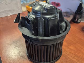 bontott PEUGEOT 207 Fűtőmotor (Klímás)