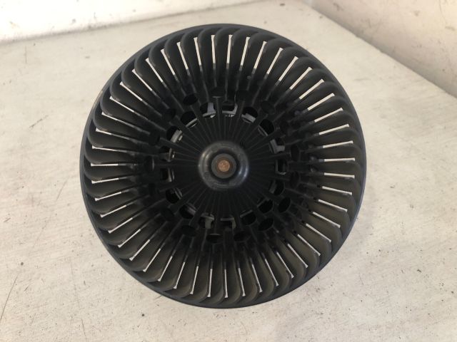 bontott PEUGEOT 207 Fűtőmotor (Klímás)