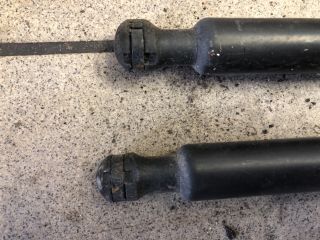 bontott PEUGEOT 207 Gázrugós Kitámasztó Teleszkóp Pár Csomagtérajtó