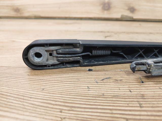 bontott PEUGEOT 207 Hátsó Ablaktörlő Kar