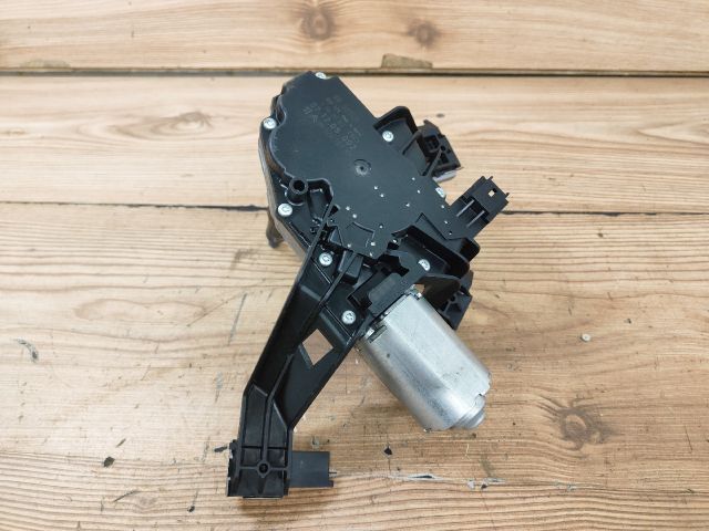 bontott PEUGEOT 207 Hátsó Ablaktörlő Motor