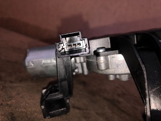 bontott PEUGEOT 207 Hátsó Ablaktörlő Motor