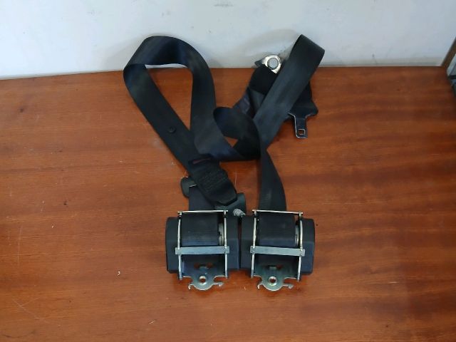 bontott PEUGEOT 207 Hátsó Biztonsági Öv Szett