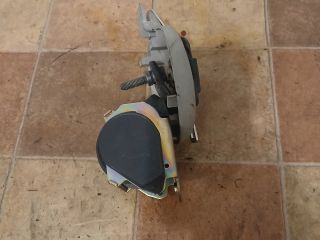 bontott PEUGEOT 207 Hátsó középső Biztonsági Öv