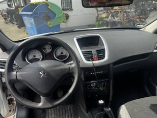 bontott PEUGEOT 207 Hátsó középső Biztonsági Öv