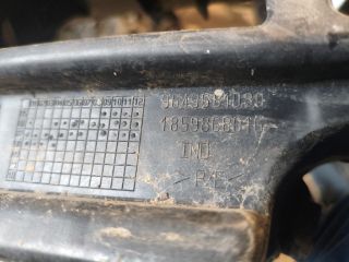 bontott PEUGEOT 207 Hátsó középső Lökhárító Tartó (Műanyag)