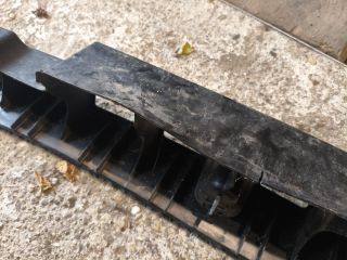 bontott PEUGEOT 207 Hátsó középső Lökhárító Tartó (Műanyag)