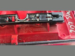 bontott PEUGEOT 207 Hátsó Lámpa Középső