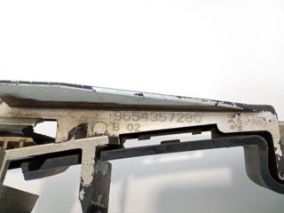 bontott PEUGEOT 207 Hűtőrács