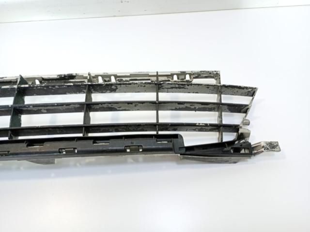 bontott PEUGEOT 207 Hűtőrács