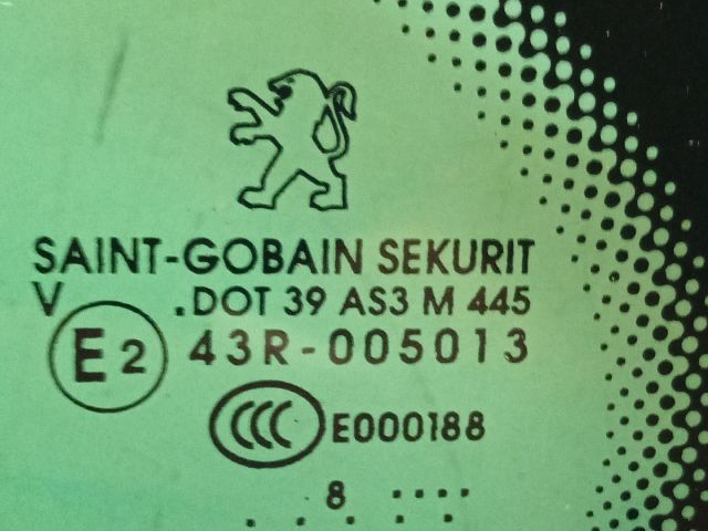 bontott PEUGEOT 207 Jobb C Oszlop Oldalablak Üveg