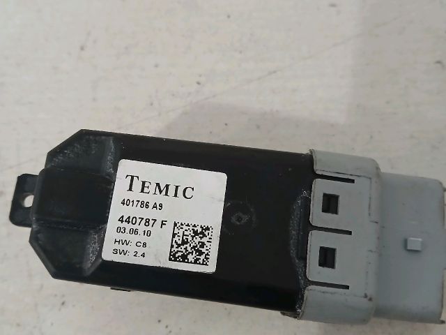 bontott PEUGEOT 207 Jobb első Ablakemelő Elektronika