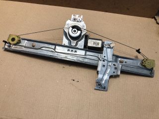 bontott PEUGEOT 207 Jobb első Ablakemelő Szerkezet (Elektromos)