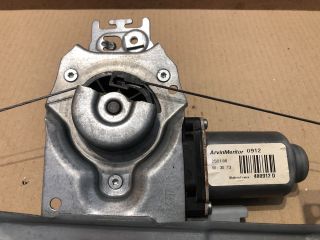 bontott PEUGEOT 207 Jobb első Ablakemelő Szerkezet (Elektromos)