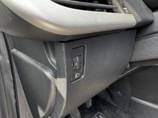 bontott PEUGEOT 207 Jobb első Ajtó Kárpit