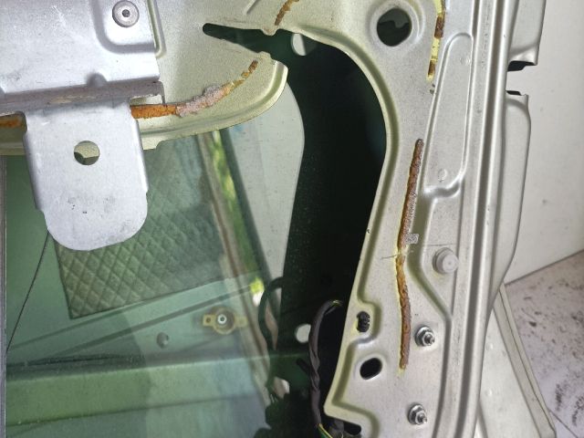 bontott PEUGEOT 207 Jobb első Ajtó (Részeivel)