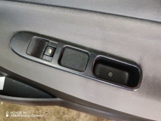 bontott PEUGEOT 207 Jobb első Ajtó (Részeivel)