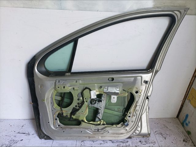 bontott PEUGEOT 207 Jobb első Ajtó (Részeivel)