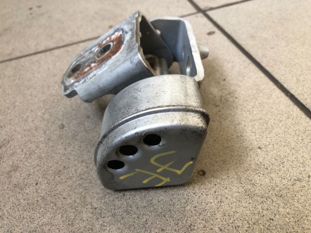 bontott PEUGEOT 207 Jobb első Ajtóhatároló