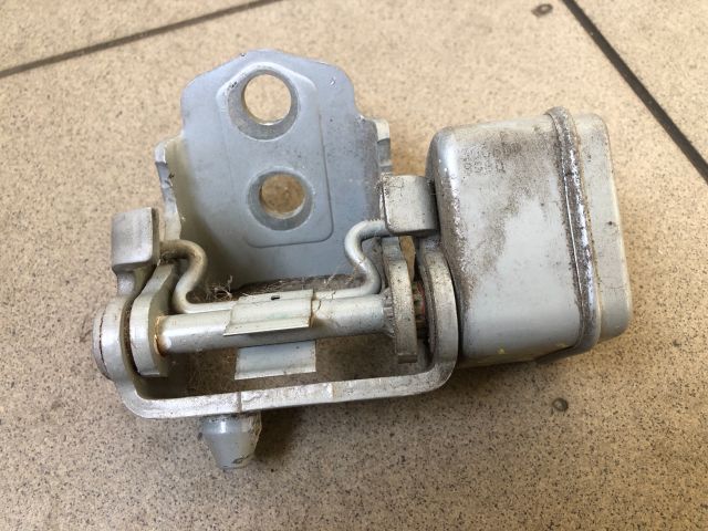 bontott PEUGEOT 207 Jobb első Ajtóhatároló