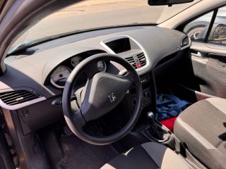 bontott PEUGEOT 207 Jobb első Ajtóhatároló